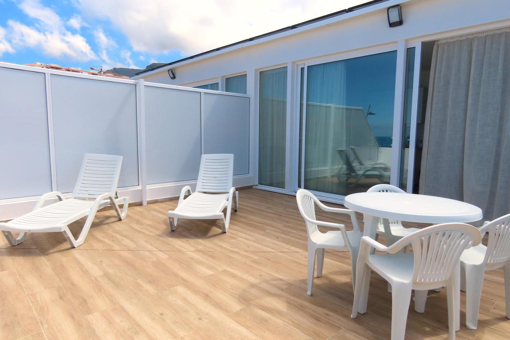 Suncanarias Apartamentos Cristal Playa La Arena Puerto de Santiago  Eksteriør bilde