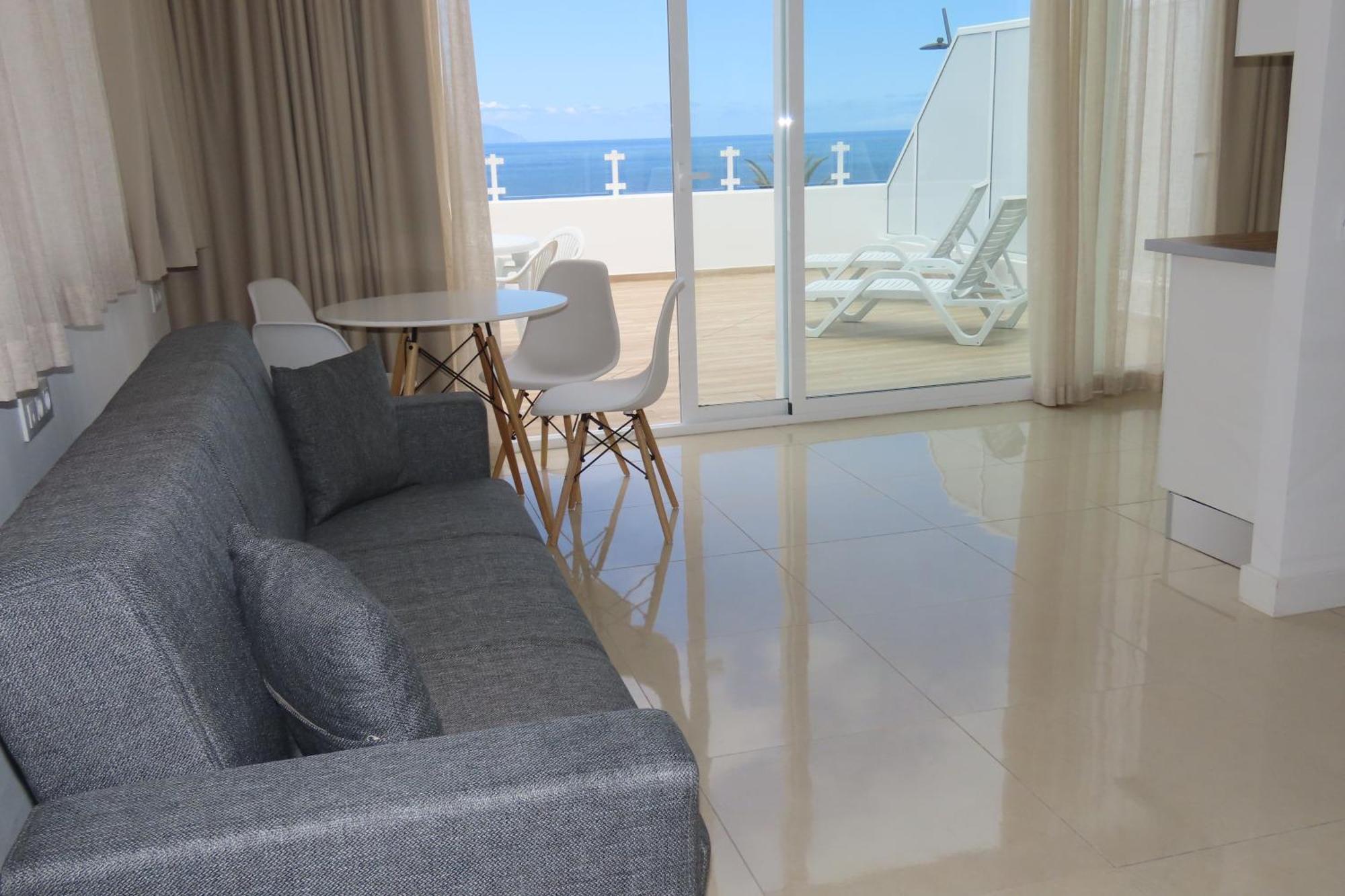 Suncanarias Apartamentos Cristal Playa La Arena Puerto de Santiago  Eksteriør bilde